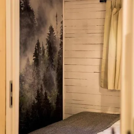 Sosnowy Strumyk * Laziska (Boleslawiec)