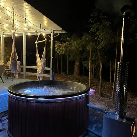 Sosnowy Strumyk * Laziska (Boleslawiec)