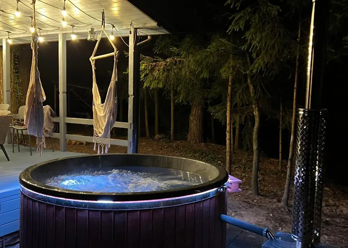 Sosnowy Strumyk * Laziska (Boleslawiec)